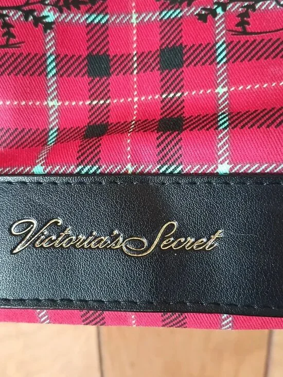 Victoria’s Secret Red Plaid Tote Bag Holiday Shopper Large - Picture 3 of 6